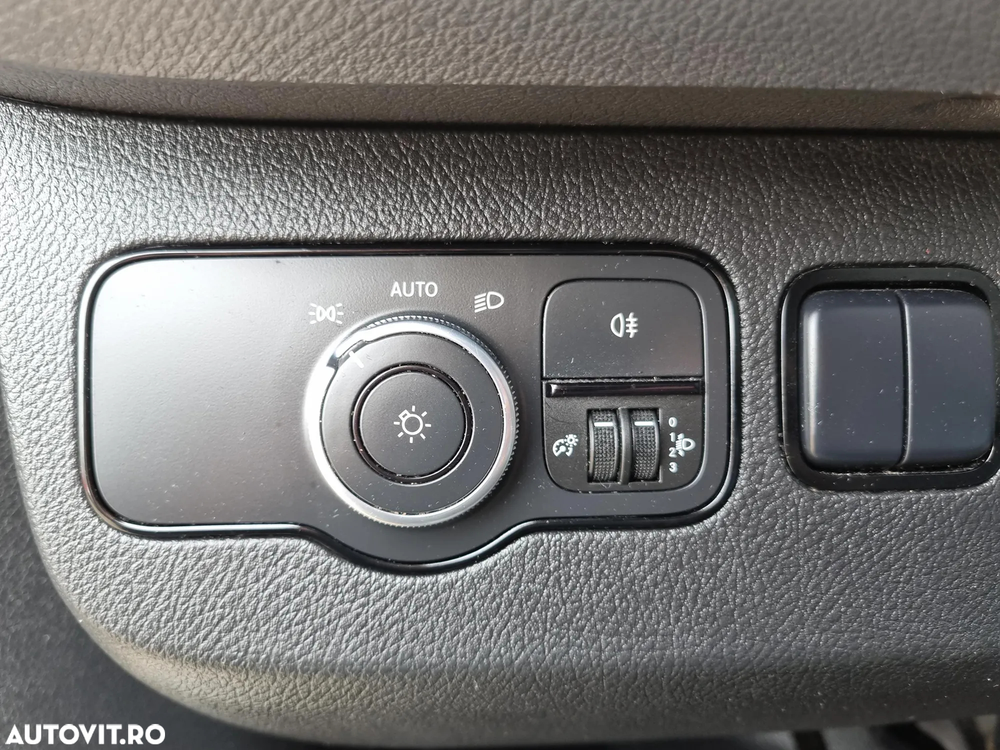 Mercedes-Benz Sprinter - 12