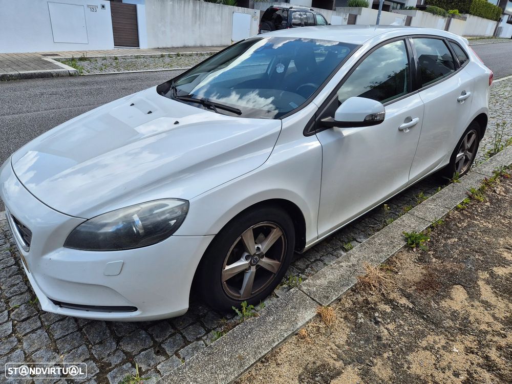 Volvo V40 D2 Kinetic - 8