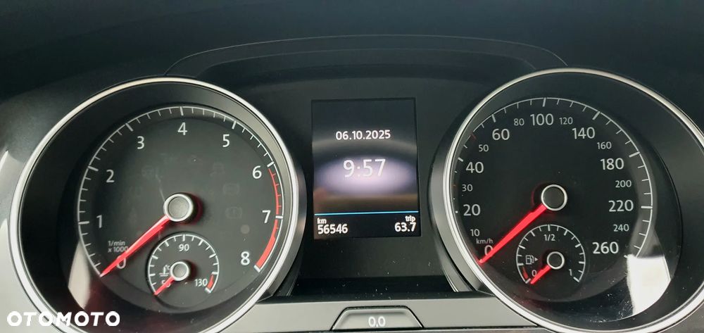Volkswagen Golf VII 1.5 TSI BMT Comfortline - 5
