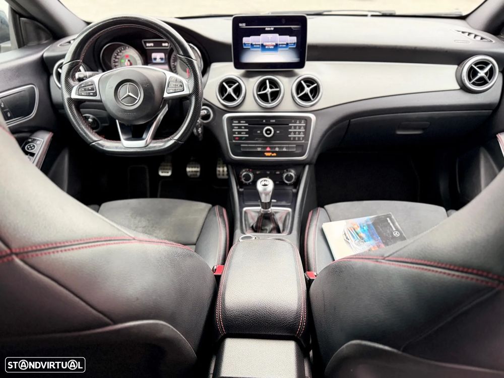 Mercedes-Benz CLA 180 d Shooting Brake AMG Line - 4