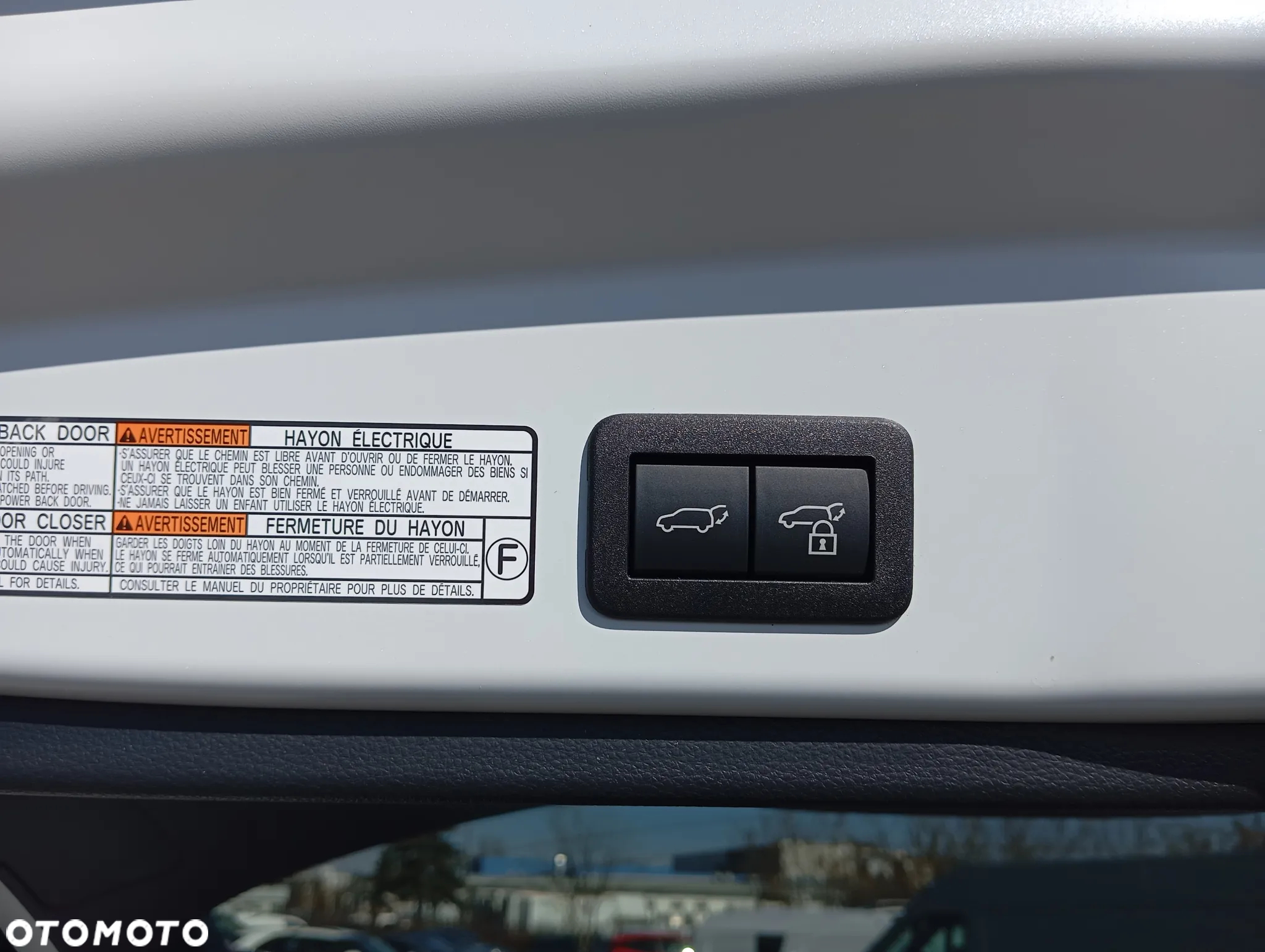 Toyota Corolla Cross 2.0 Hybrid Style - 16