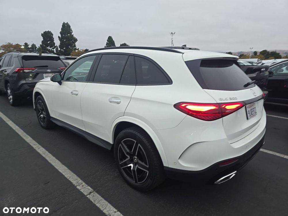 Mercedes-Benz GLC 300 4Matic 9G-TRONIC Edition AMG Line - 5