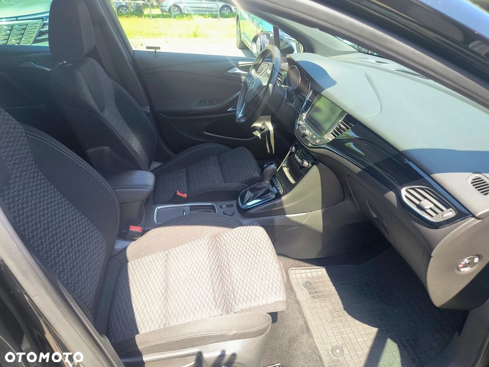 Opel Astra 1.6 T GPF Dynamic S&S - 12