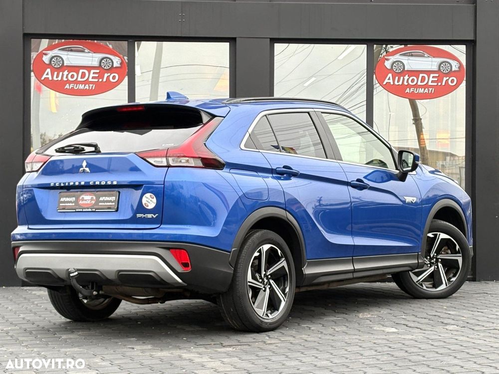 Mitsubishi Eclipse-Cross - 4