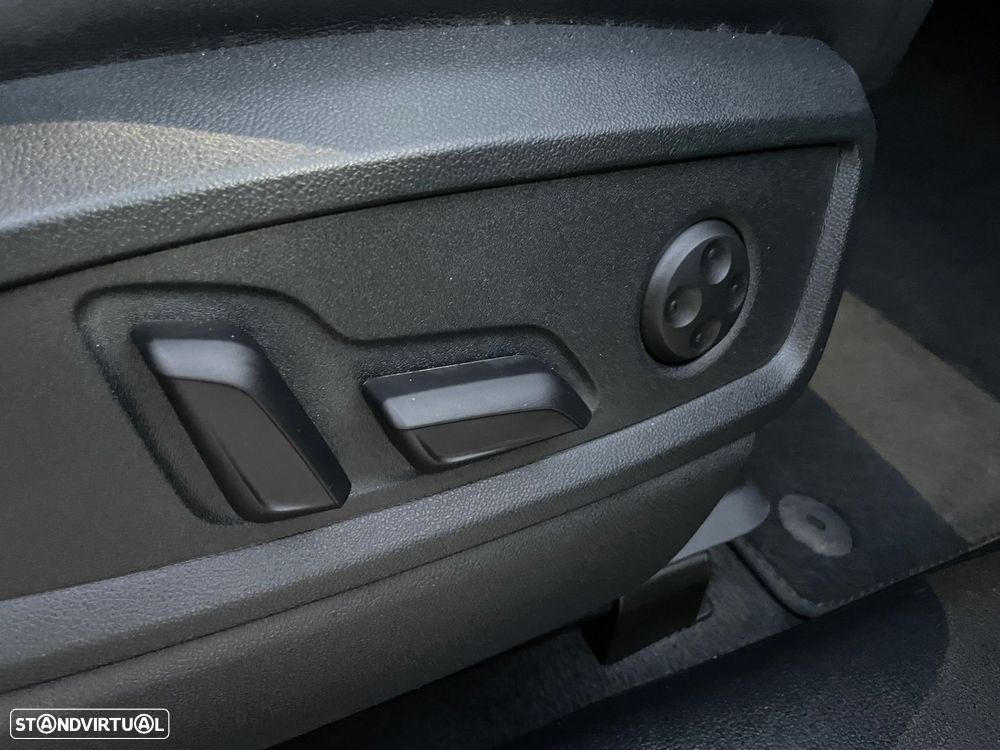 Audi Q5 55 TFSIe quattro S tronic S line - 40