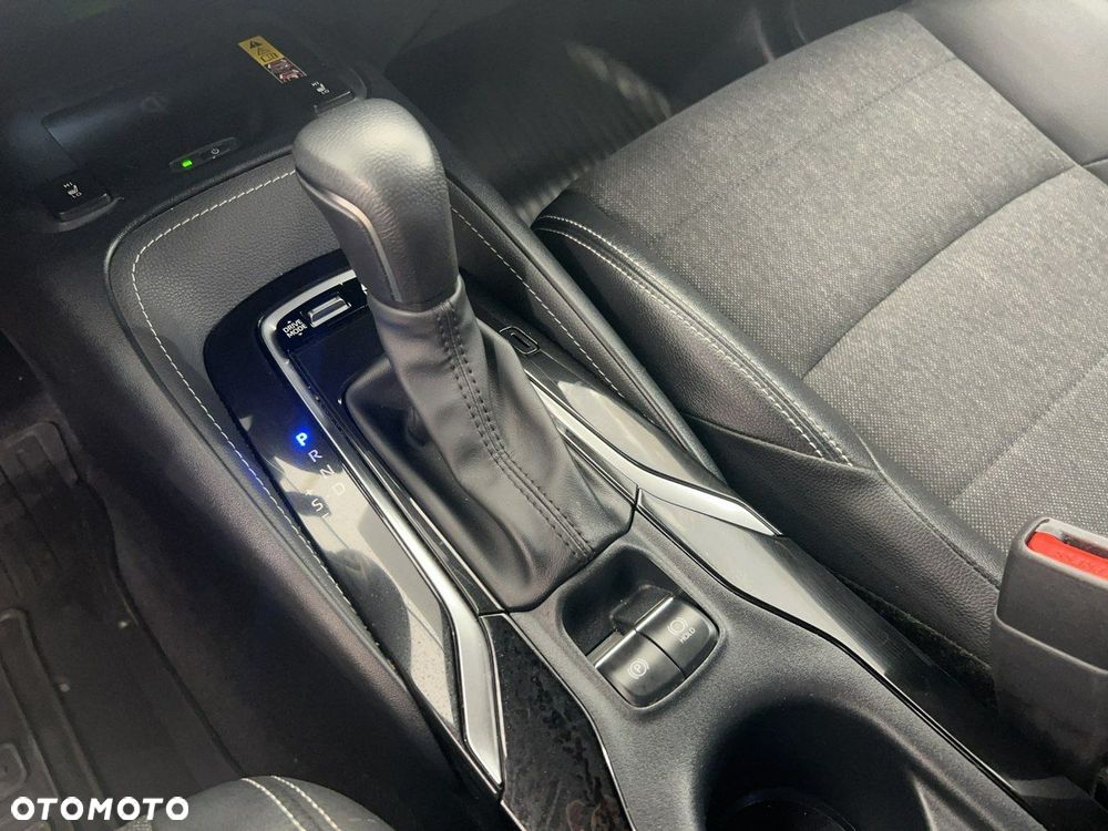 Toyota Corolla - 18