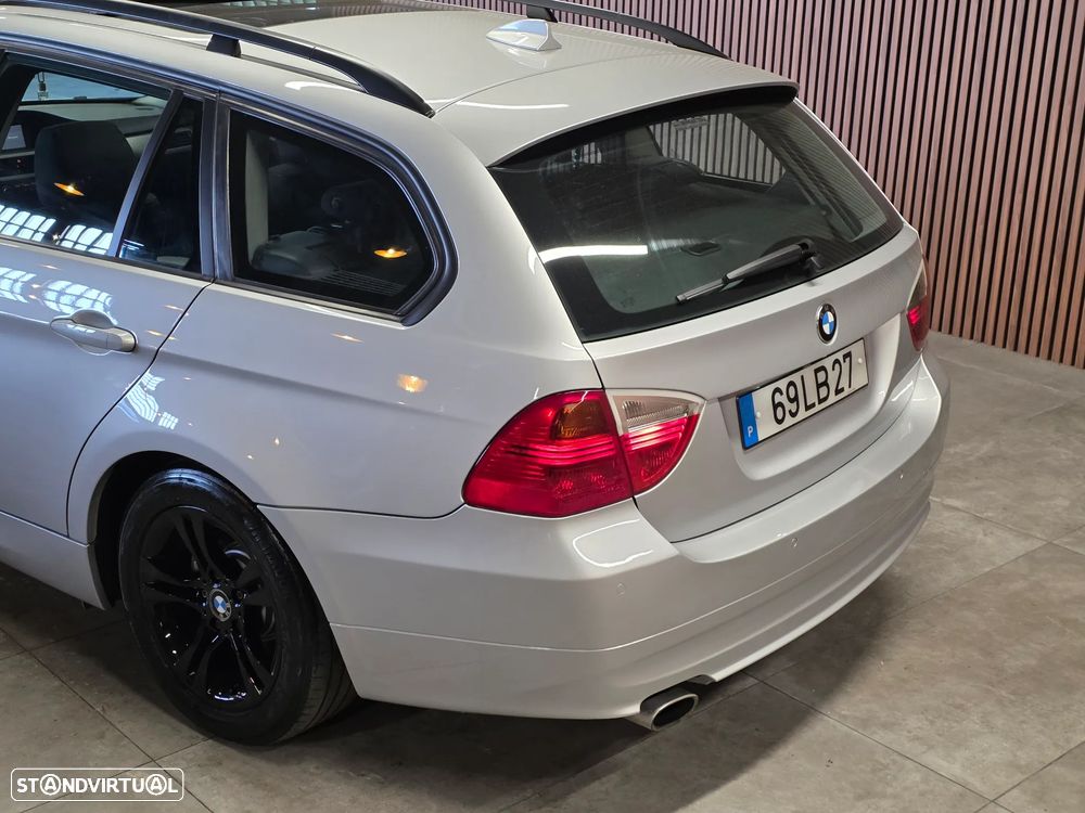 BMW 320 d Navigation - 8