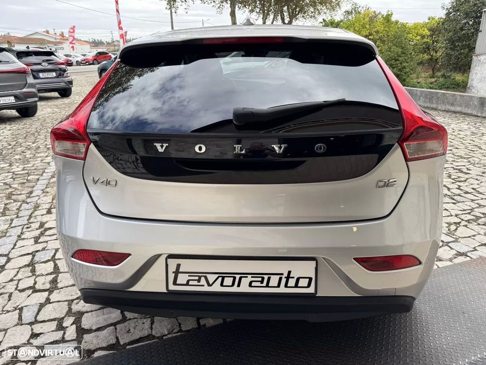 Volvo V40 - 8
