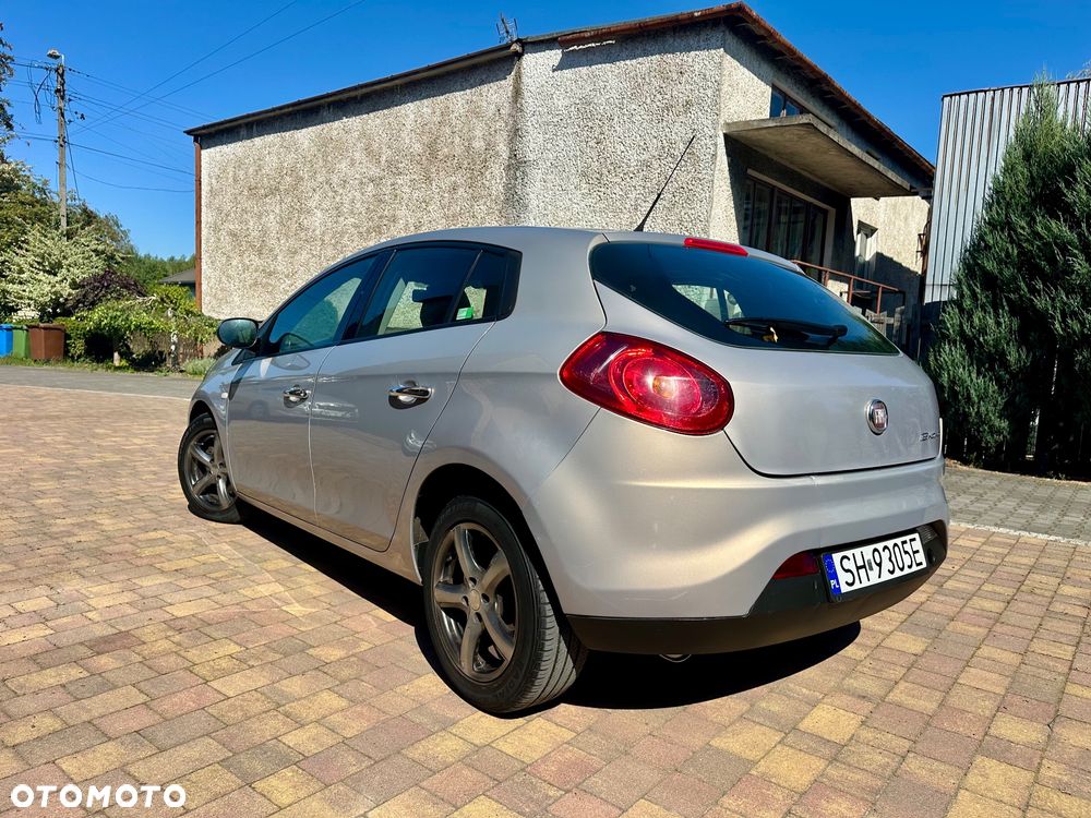 Fiat Bravo 1.4 T-JET 16V Dynamic - 11