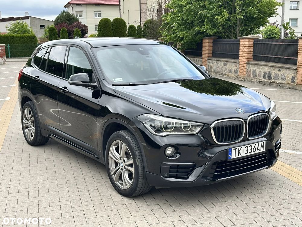 BMW X1 xDrive18d Sport Line - 7