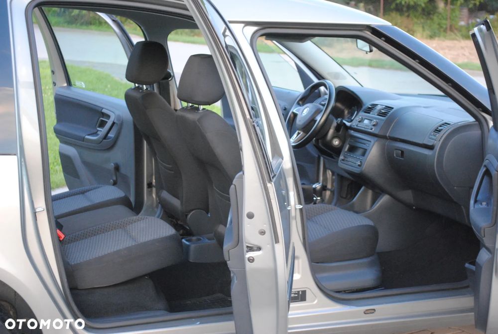 Skoda Roomster 1.4 16V Elegance - 13