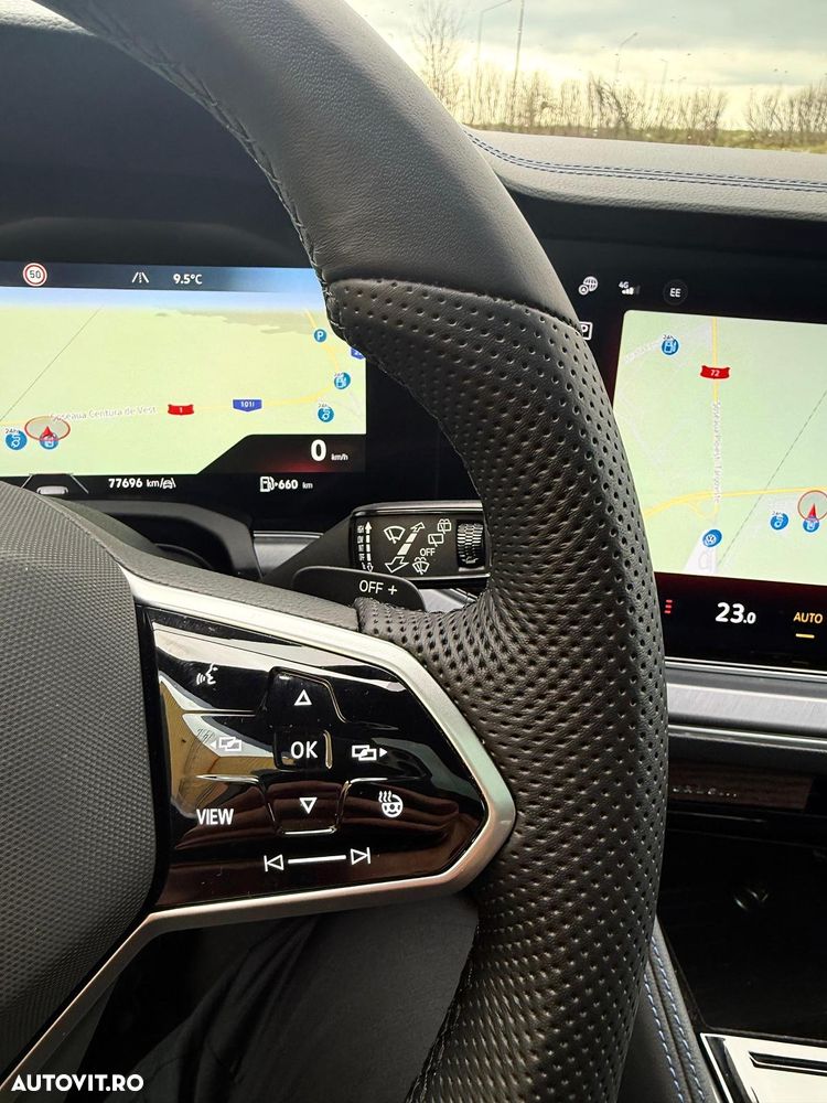 Volkswagen Touareg - 22