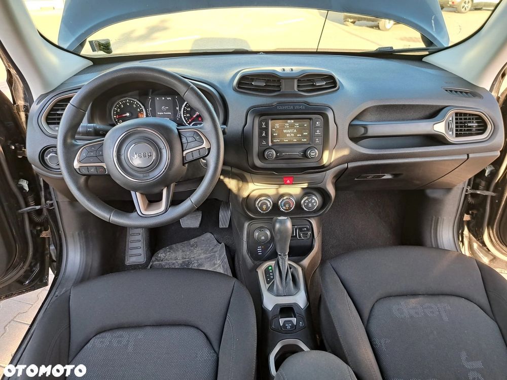 Jeep Renegade - 36