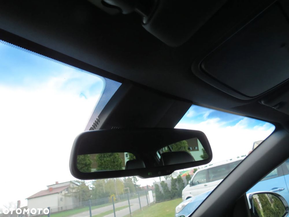 Kia Sportage 1.6 T-GDI AWD GT LINE - 34