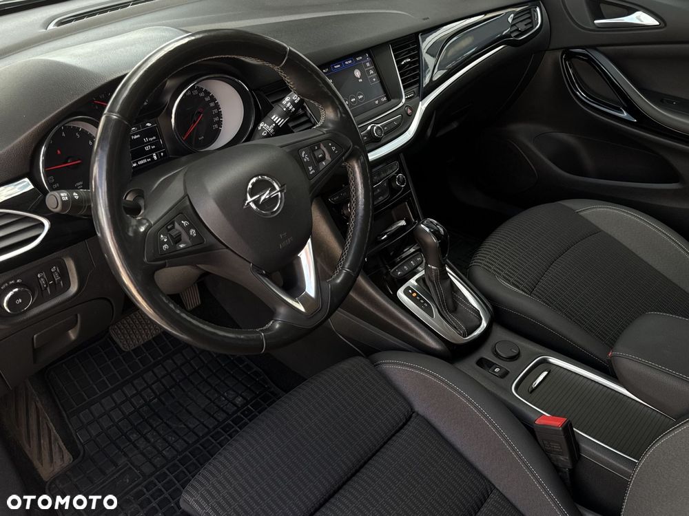 Opel Astra 1.4 T Elegance S&S - 10