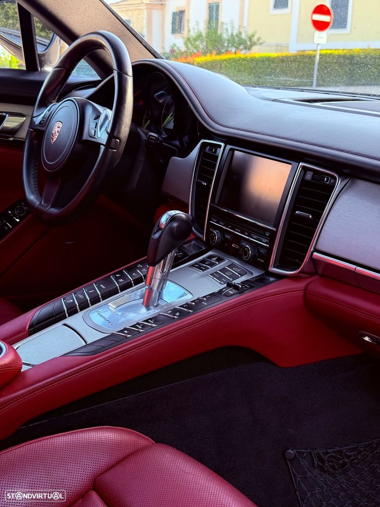 Porsche Panamera S Hybrid - 31