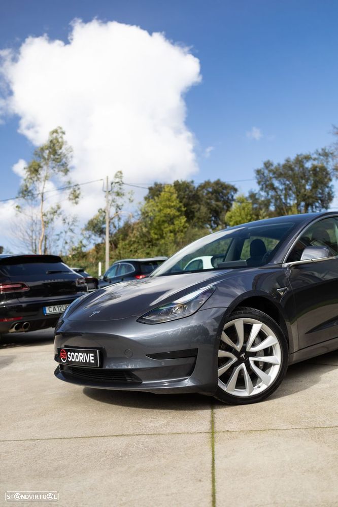 Tesla Model 3 Standard Range Plus RWD - 5