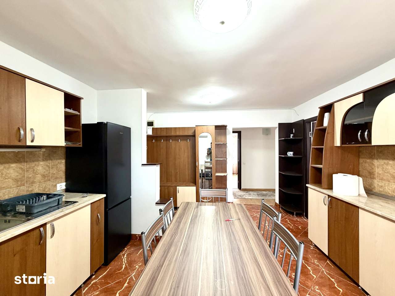 Apartament 3 camere 77 mp mobilat, utilat — fotografia 3