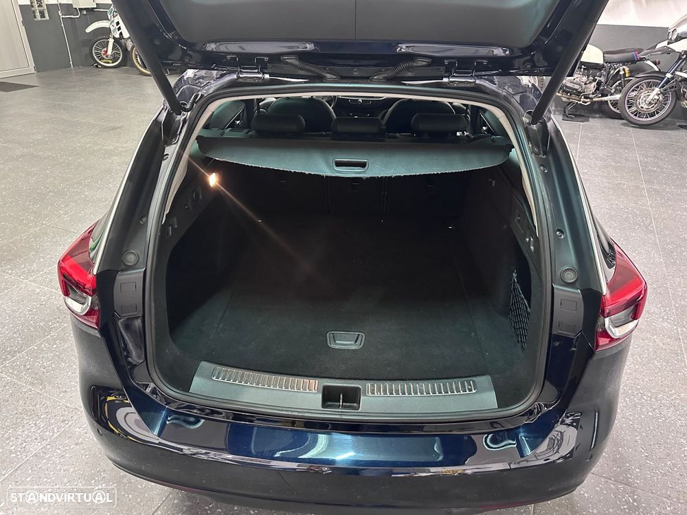 Opel Insignia Sports Tourer 2.0 CDTi Executive S/S - 28
