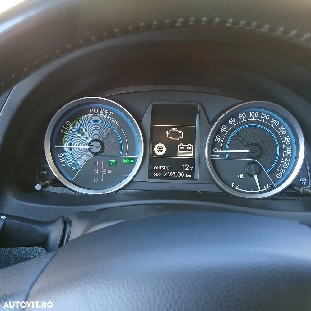 Toyota Auris 1.8 L VVT-i Luna - 6