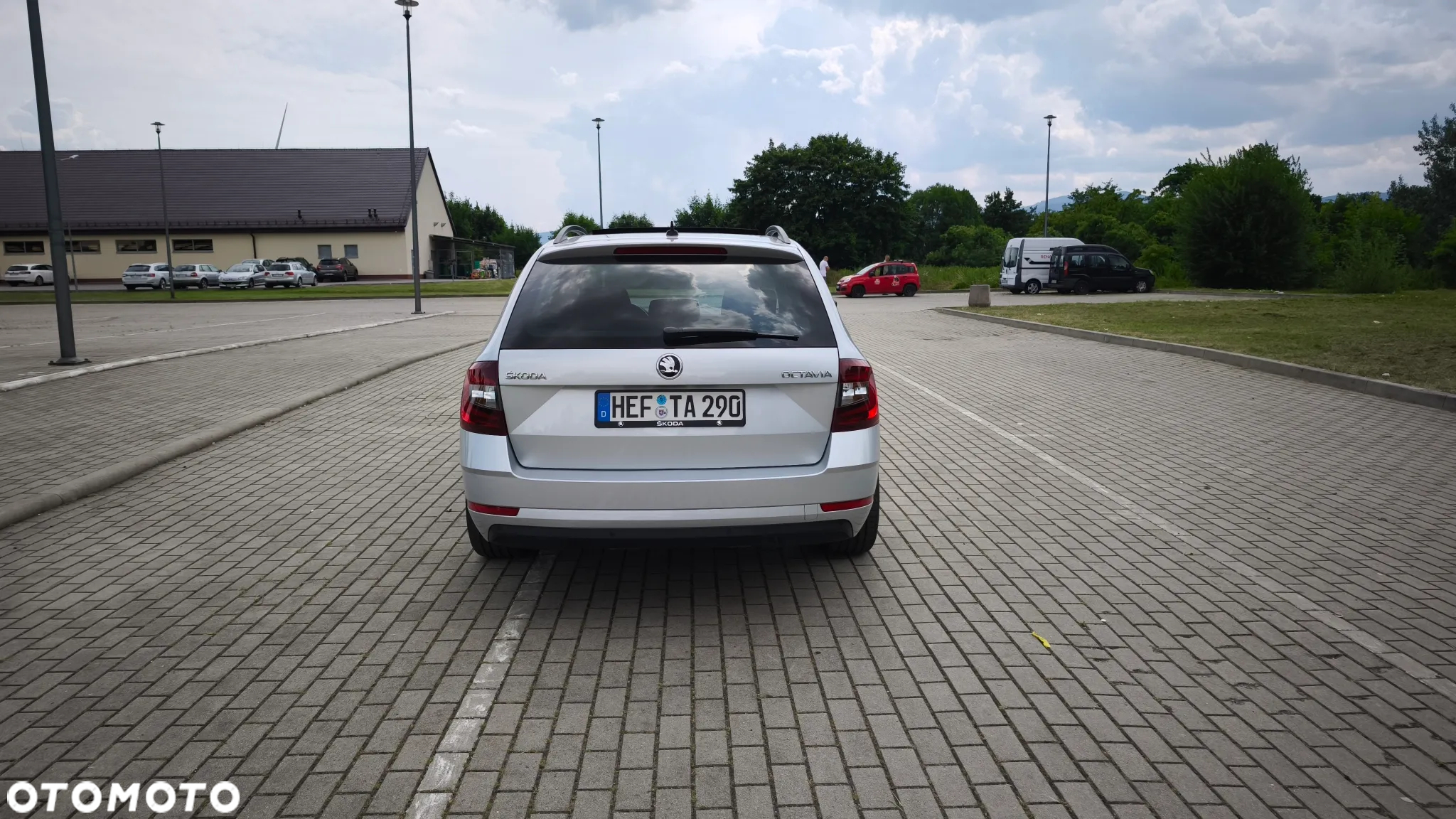 Skoda Octavia 2.0 TDI (Green tec) DSG Ambition - 13