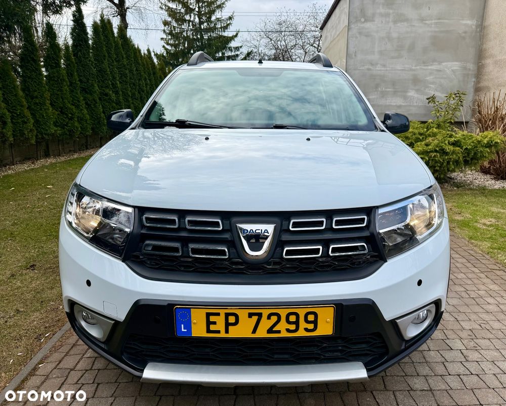 Dacia Sandero Stepway TCe 90 Easy-R Prestige - 1