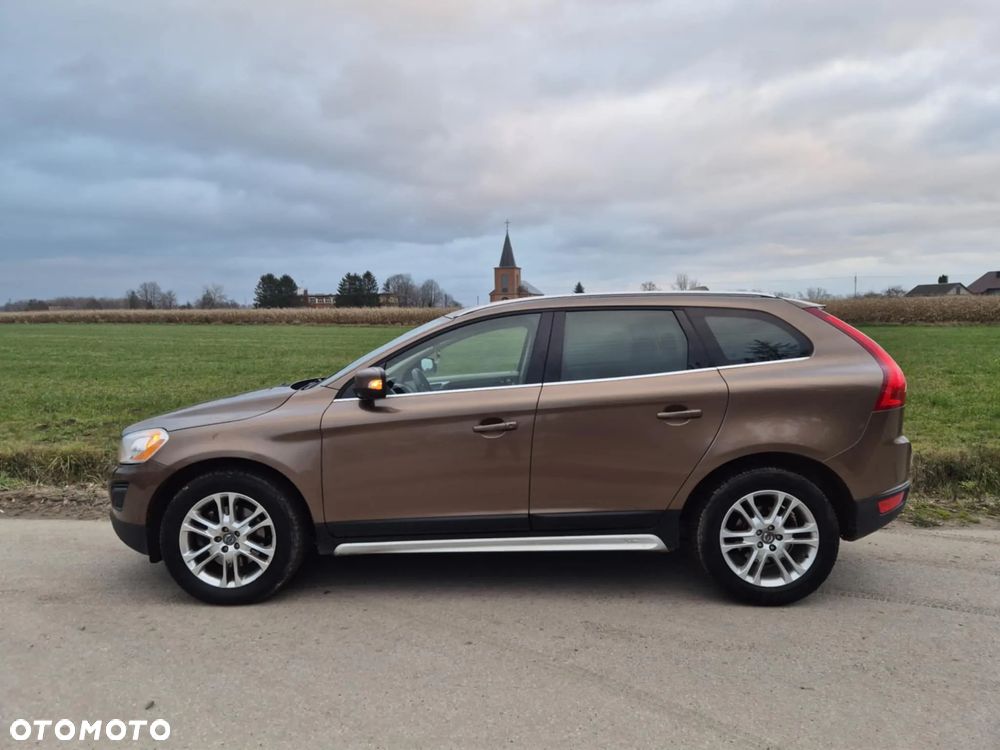 Volvo XC 60 - 21