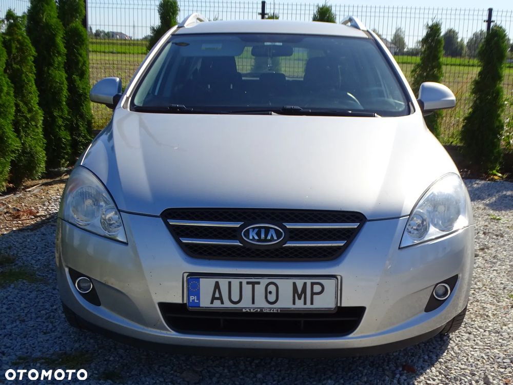 Kia Ceed Cee'd 2.0 crdi Optimum - 24