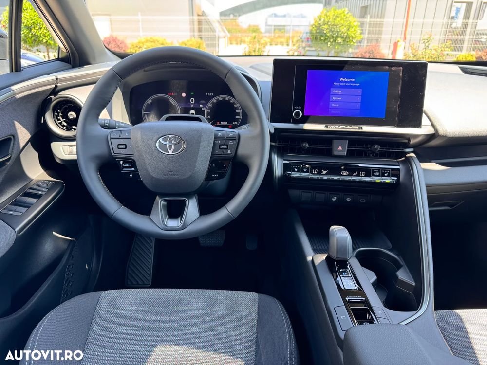 Toyota C-HR 2.0 HEV 180 CP 4x2 CVT Dynamic - 14