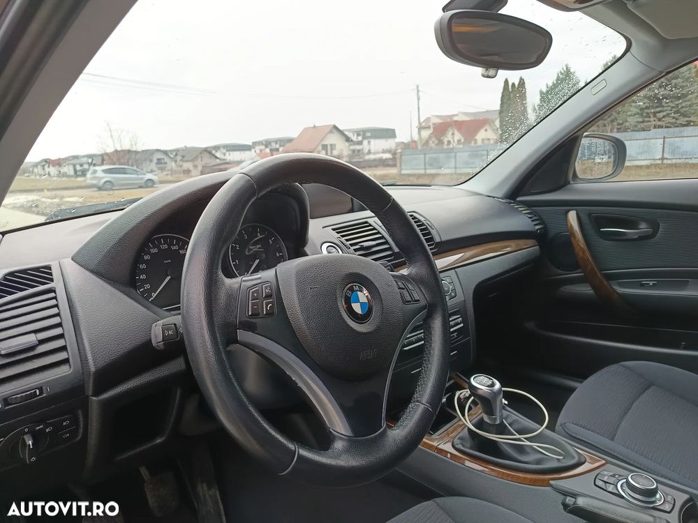 BMW Seria 1 118i - 7