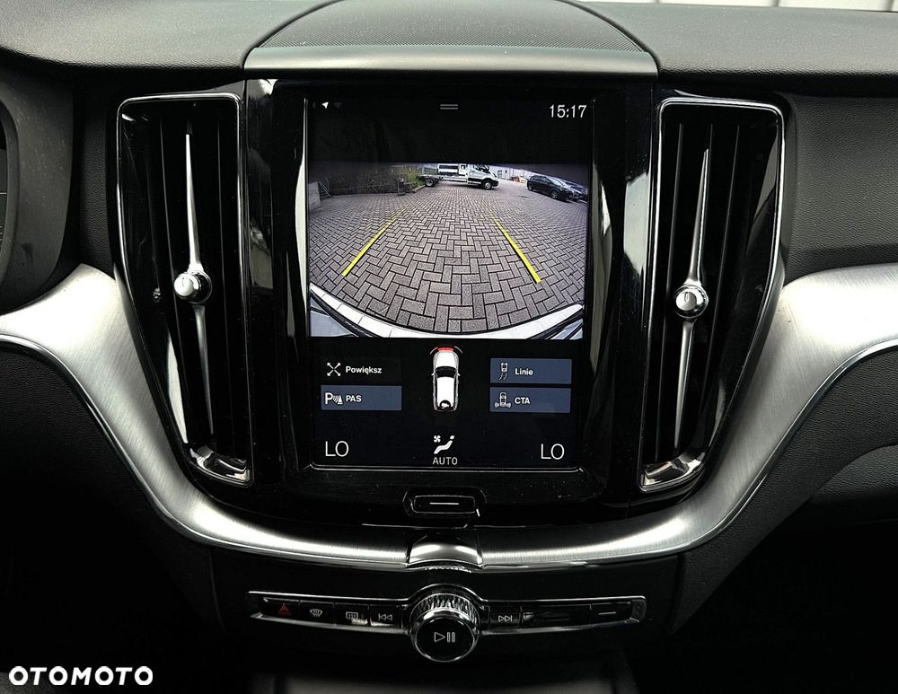 Volvo XC 60 - 21