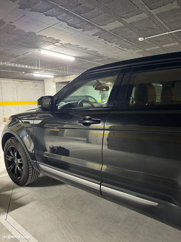 Land Rover Range Rover Evoque 2.2 SD4 Pure - 4