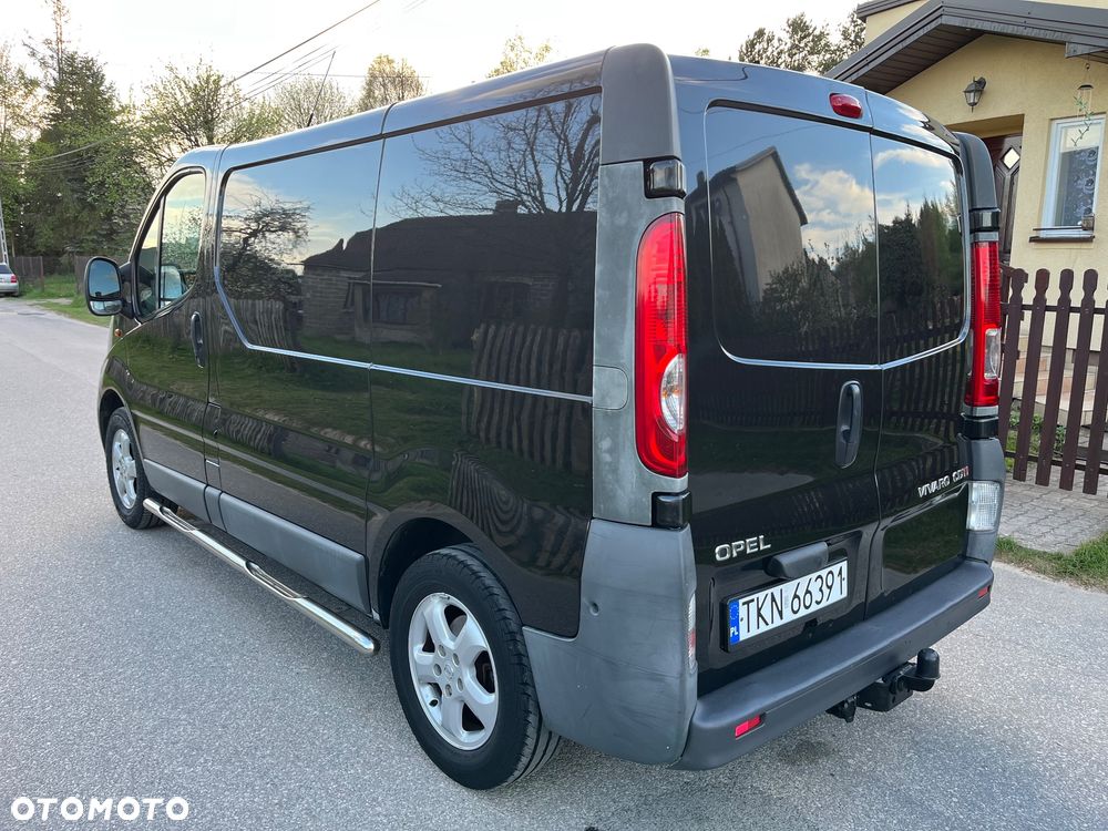 Opel VIVARO - 23