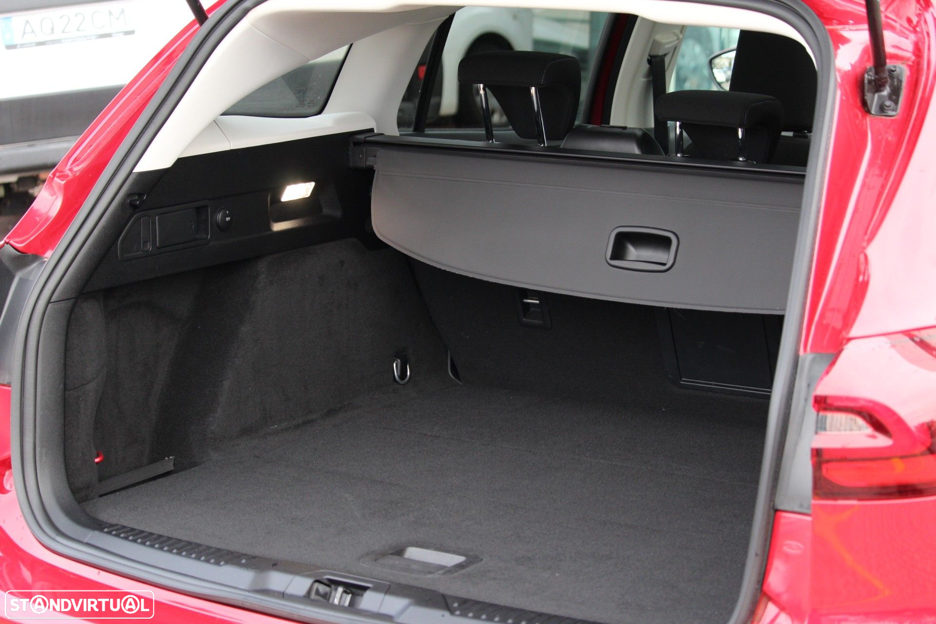 Ford Focus SW 1.0 EcoBoost MHEV Active X - 8