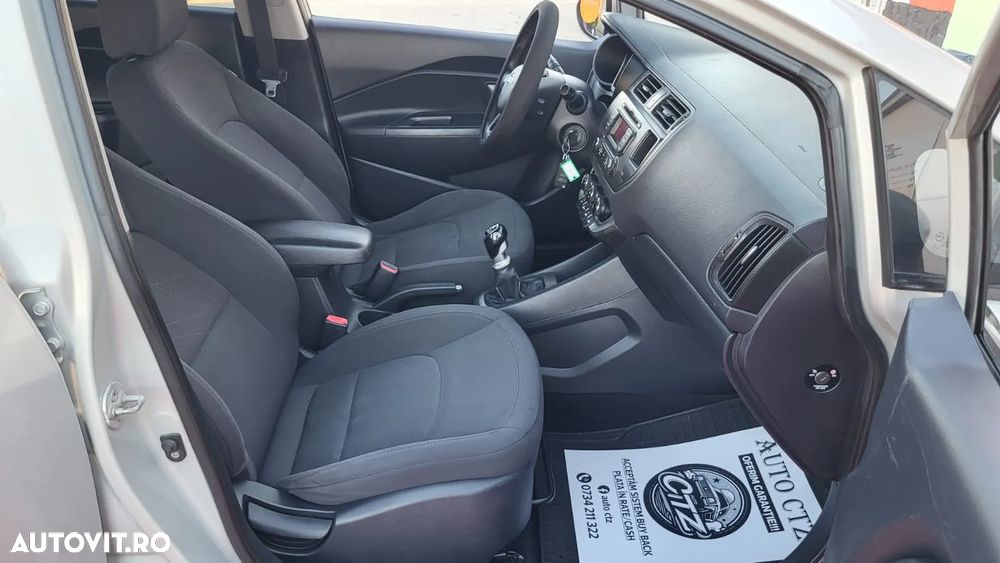 Kia Rio - 17