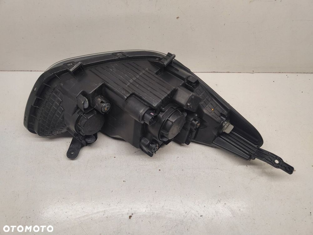 HYUNDAI I20 i20 12-15r LEWA LAMPA PRZÓD 92101-4P500 - 4