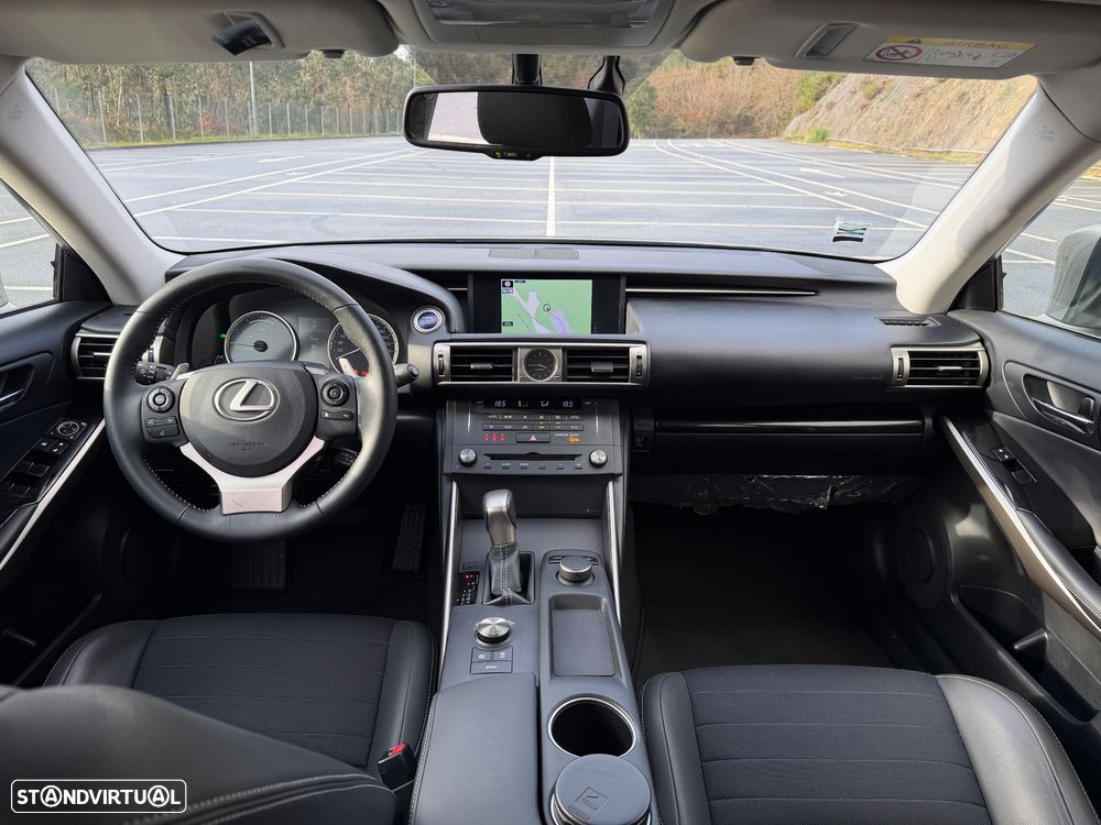 Lexus IS 300H Pack Executive+ - 3