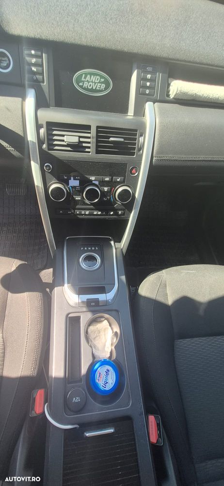 Land Rover Discovery Sport - 12