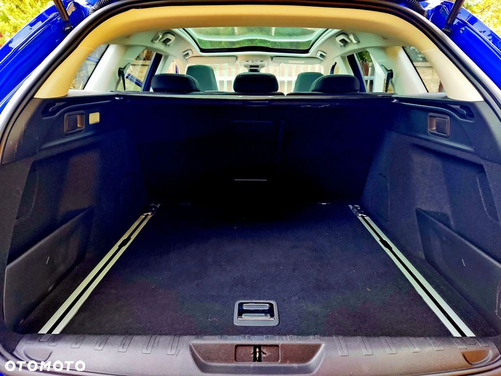 Peugeot 308 SW 1.6 BlueHDi Business Line S&S - 24