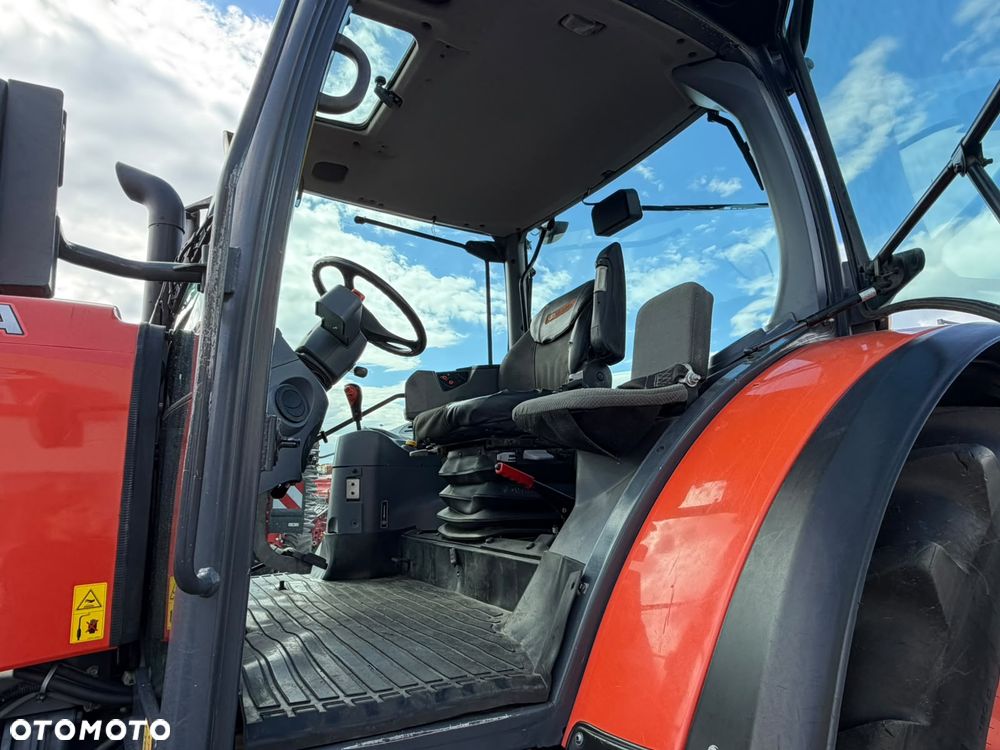Kubota M135GX - 5