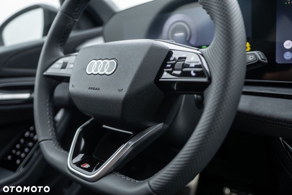 Audi Q6 e-tron - 22