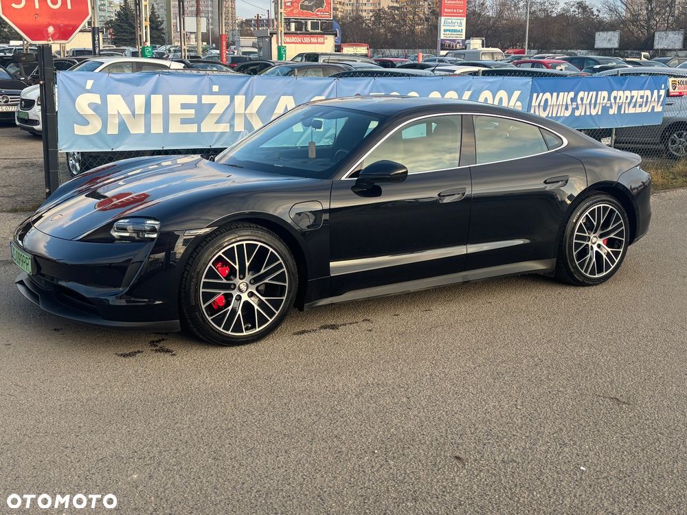 Porsche Taycan - 15
