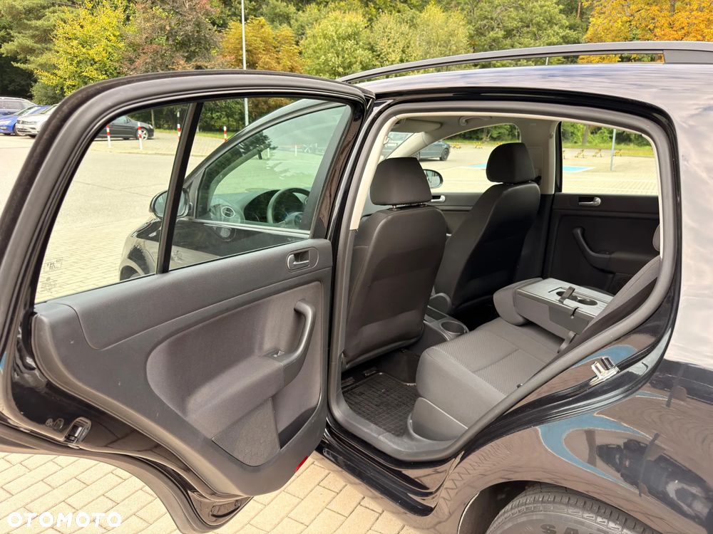 Volkswagen Golf - 17