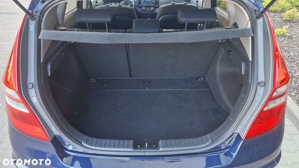 Hyundai i30 1.6 Automatik Style - 16