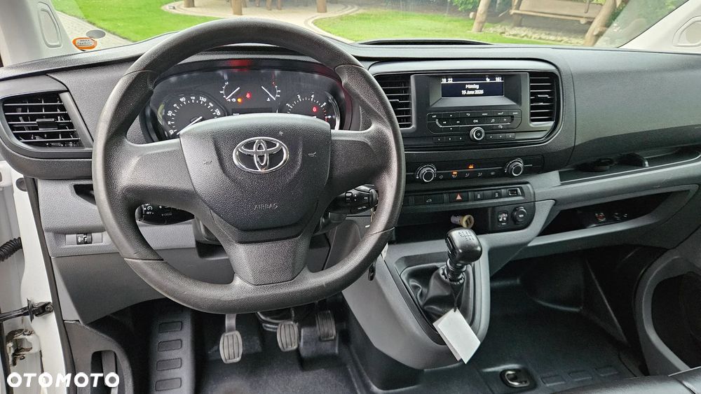 Toyota Proace 2,0D L2 Klima Tempomat Hak Bezwypadkowy - 19