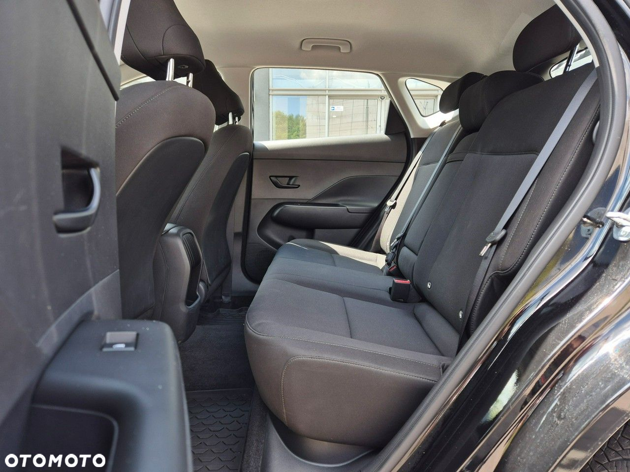 Hyundai Kona - 17