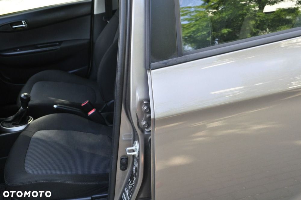 Hyundai i20 - 7