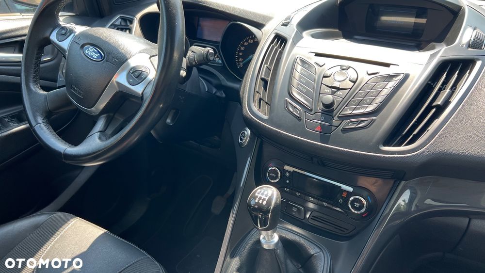 Ford Kuga 2.0 TDCi 4WD Titanium - 3