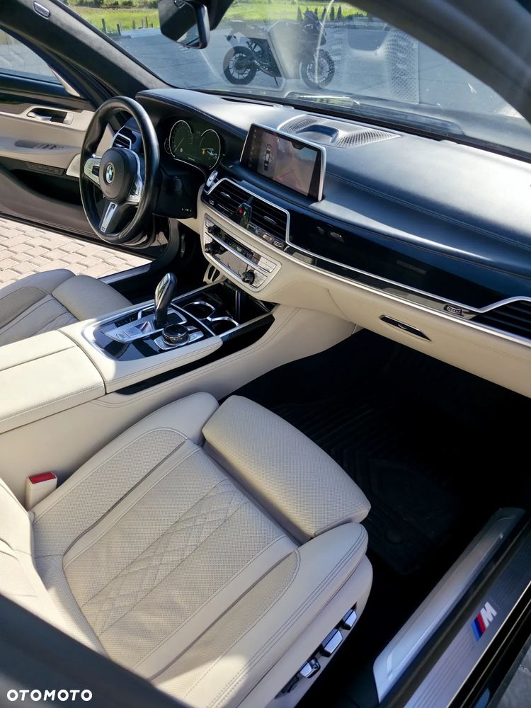 BMW Seria 7 750Ld xDrive - 13