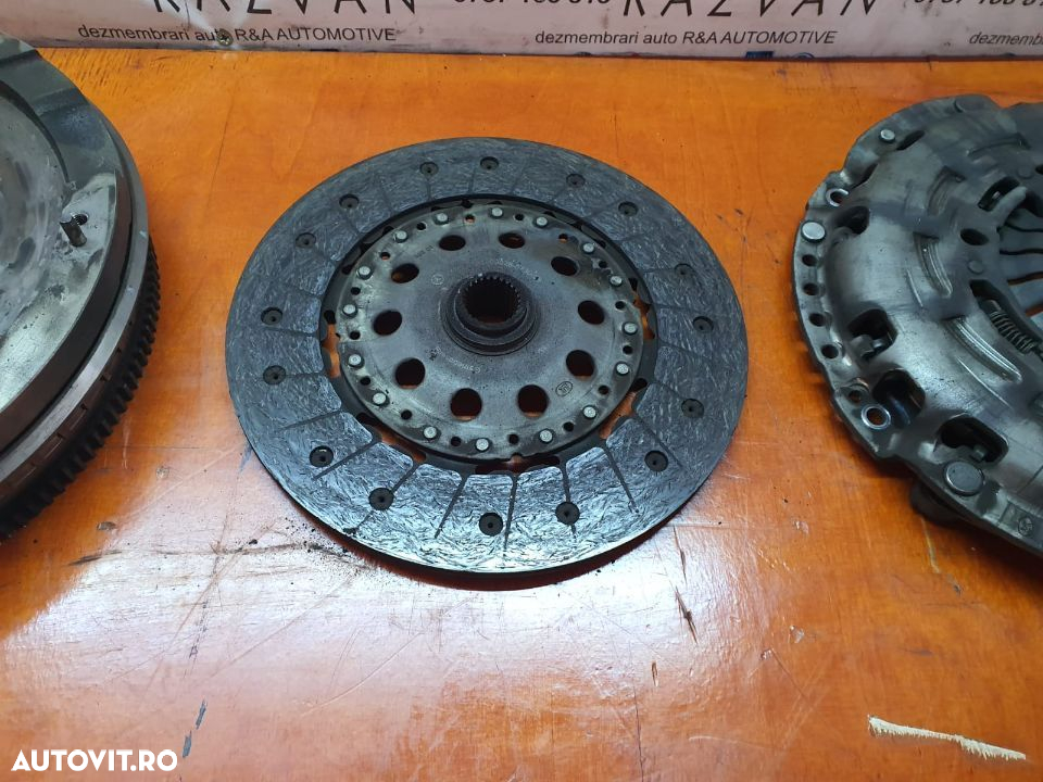 Kit Ambreiaj Volanta Masa Dubla Mercedes C/E Class W204 W212 6+1 Trepte Euro 5 - 3